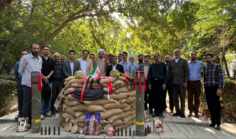 آئین غبار روبی مزار شهدای گمنام دانشکدگان همزمان با هفته دفاع مقدس