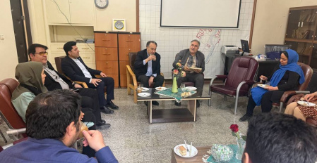تجلیل از کارشناسان مرکز مشاوره دانشجویی دانشکدگان همزمان با روز روانشناس و مشاور
